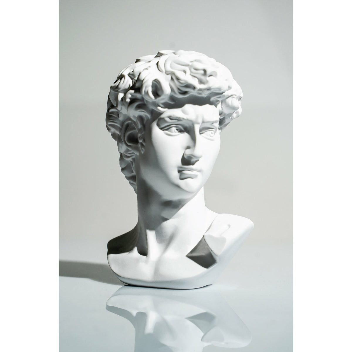 David Bust Sculpture - White (50% OFF)