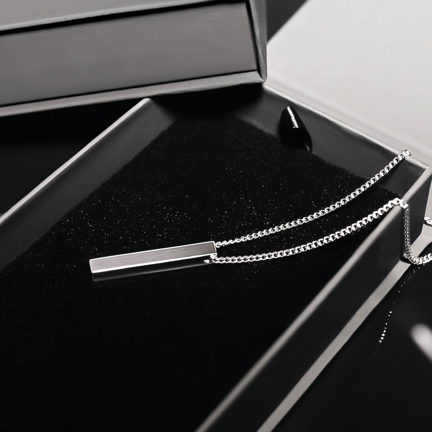 Best Silver Bar Necklace for Men