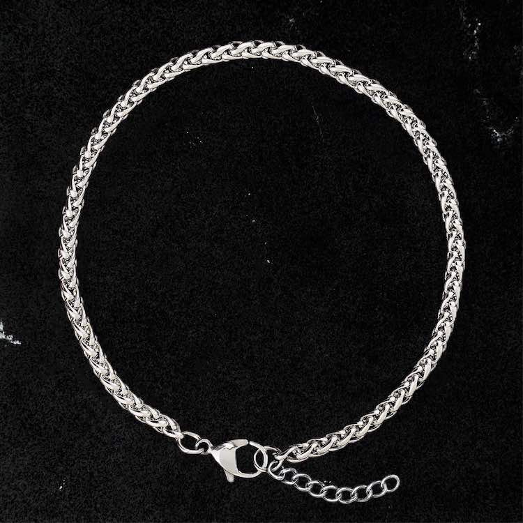 Chain bracelet set in silver. Best mens chains in 2023.