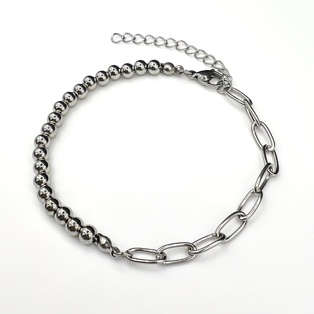 Our Fusion Link Chain Bracelet in Silver for men features polished beads and bold chain links.