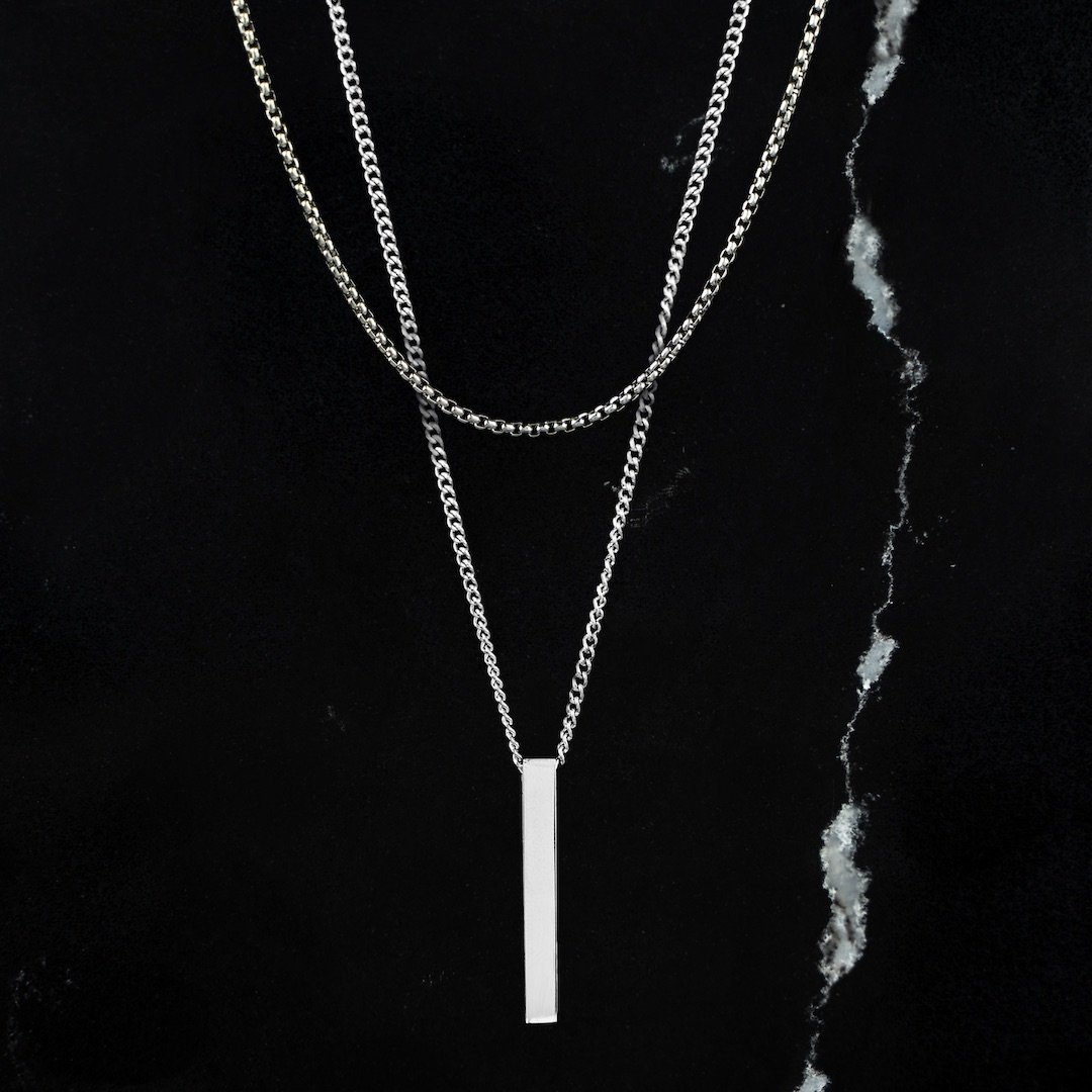 14K Rose Gold Horizontal Bar Necklace With Black Diamonds – ANTOANETTA