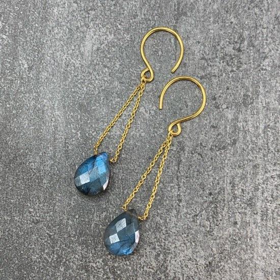 Labradorite Earrings - Fine wire hook and chain earring featuring a natural and uniquely cut Labradorite stone. Finely handcrafted brass, plated with the finest 18K gold plating.