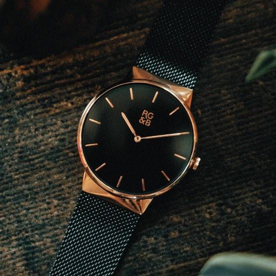 Rose Gold Watch - Black Dial  Minimal Date 45mm – Hooked Concepts